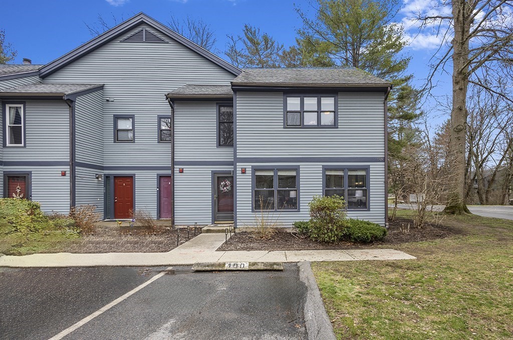 110 Dean St, Taunton, Massachusetts, 2 Bedrooms Bedrooms, 5 Rooms Rooms,1.5 BathroomsBathrooms,Residential,For Sale,Dean St,73497696