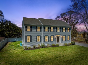 14 Grandview Ave, Fairhaven, Massachusetts, 4 Bedrooms Bedrooms, 7 Rooms Rooms,2.5 BathroomsBathrooms,Residential,For Sale,Grandview Ave,73509857 14 Grandview Ave, Fairhaven, Massachusetts, 4 Bedrooms Bedrooms, 7 Rooms Rooms,2.5 BathroomsBathrooms,Residential,For Sale,Grandview Ave,73509857