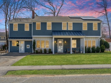 48 Wethersfield Rd, Natick, Massachusetts, 5 Bedrooms Bedrooms, 13 Rooms Rooms,3.5 BathroomsBathrooms,Residential,For Sale,Wethersfield Rd,73494131