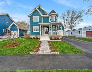 19 Kimball Ave, Ipswich, Massachusetts, 3 Bedrooms Bedrooms, 6 Rooms Rooms,2.5 BathroomsBathrooms,Residential,For Sale,Kimball Ave,73517393