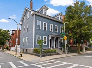 683 East 4th St, Boston, Massachusetts, 1 Bedroom Bedrooms, 3 Rooms Rooms,1 BathroomBathrooms,Residential Lease,For Rent,East 4th St,73535724 683 East 4th St, Boston, Massachusetts, 1 Bedroom Bedrooms, 3 Rooms Rooms,1 BathroomBathrooms,Residential Lease,For Rent,East 4th St,73535724