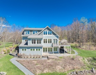474 Little Mohawk Rd, Shelburne, Massachusetts, 3 Bedrooms Bedrooms, 9 Rooms Rooms,3.5 BathroomsBathrooms,Residential,For Sale,Little Mohawk Rd,73510312