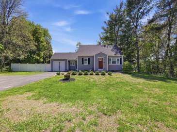 983 Shoemaker Ln, Agawam, Massachusetts, 3 Bedrooms Bedrooms, 7 Rooms Rooms,1.5 BathroomsBathrooms,Residential,For Sale,Shoemaker Ln,73517040
