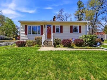 240 Pasco Rd, Springfield, Massachusetts, 3 Bedrooms Bedrooms, 5 Rooms Rooms,1 BathroomBathrooms,Residential,For Sale,Pasco Rd,73508206 240 Pasco Rd, Springfield, Massachusetts, 3 Bedrooms Bedrooms, 5 Rooms Rooms,1 BathroomBathrooms,Residential,For Sale,Pasco Rd,73508206