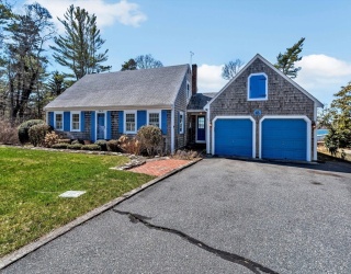 65 Lewis Point Rd, Bourne, Massachusetts, 3 Bedrooms Bedrooms, 7 Rooms Rooms,2 BathroomsBathrooms,Residential,For Sale,Lewis Point Rd,73505650