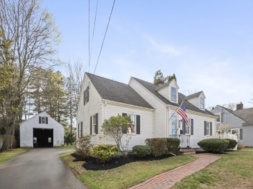 110 Linden St, Hamilton, Massachusetts, 2 Bedrooms Bedrooms, 6 Rooms Rooms,1 BathroomBathrooms,Residential,For Sale,Linden St,73503882 110 Linden St, Hamilton, Massachusetts, 2 Bedrooms Bedrooms, 6 Rooms Rooms,1 BathroomBathrooms,Residential,For Sale,Linden St,73503882