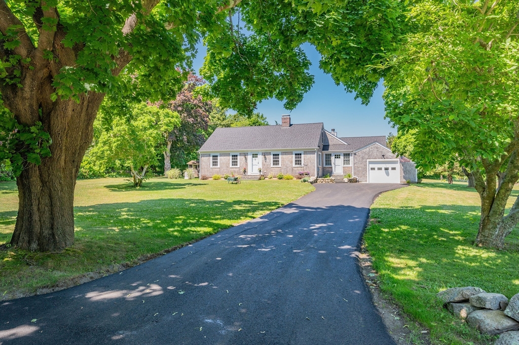 367 Plum, Barnstable, Massachusetts, 3 Bedrooms Bedrooms, 7 Rooms Rooms,2 BathroomsBathrooms,Residential,For Sale,Plum,73493380