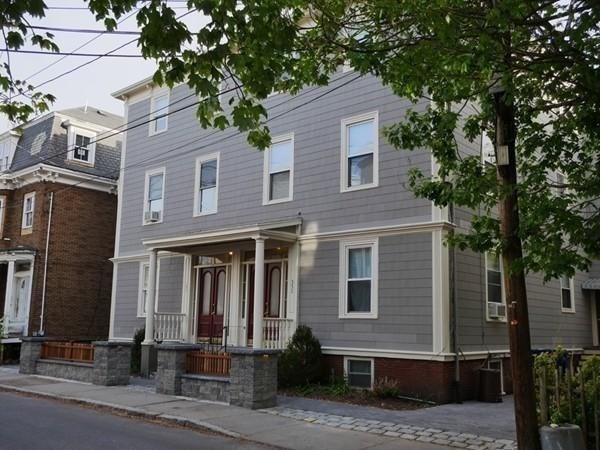 350 Washington Street, Cambridge, Massachusetts, 6 Bedrooms Bedrooms, 7 Rooms Rooms,3.5 BathroomsBathrooms,Residential Lease,For Rent,Washington Street,73540218