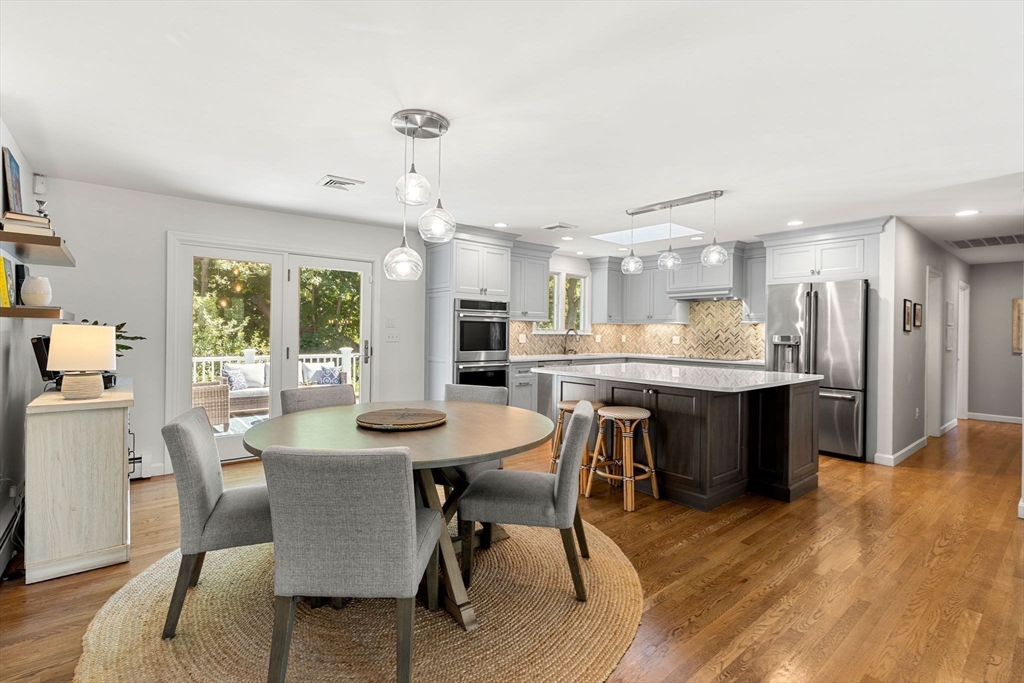 91 Nason Road, Swampscott, Massachusetts, 3 Bedrooms Bedrooms, 6 Rooms Rooms,2.5 BathroomsBathrooms,Residential,For Sale,Nason Road,73540277
