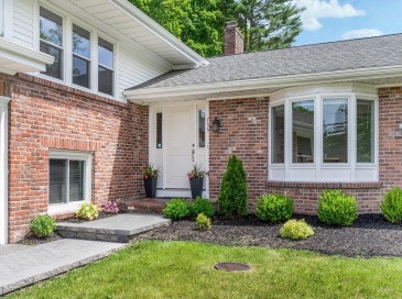 755 Main Street, Hanover, Massachusetts, 4 Bedrooms Bedrooms, 9 Rooms Rooms,3 BathroomsBathrooms,Residential,For Sale,Main Street,73540453