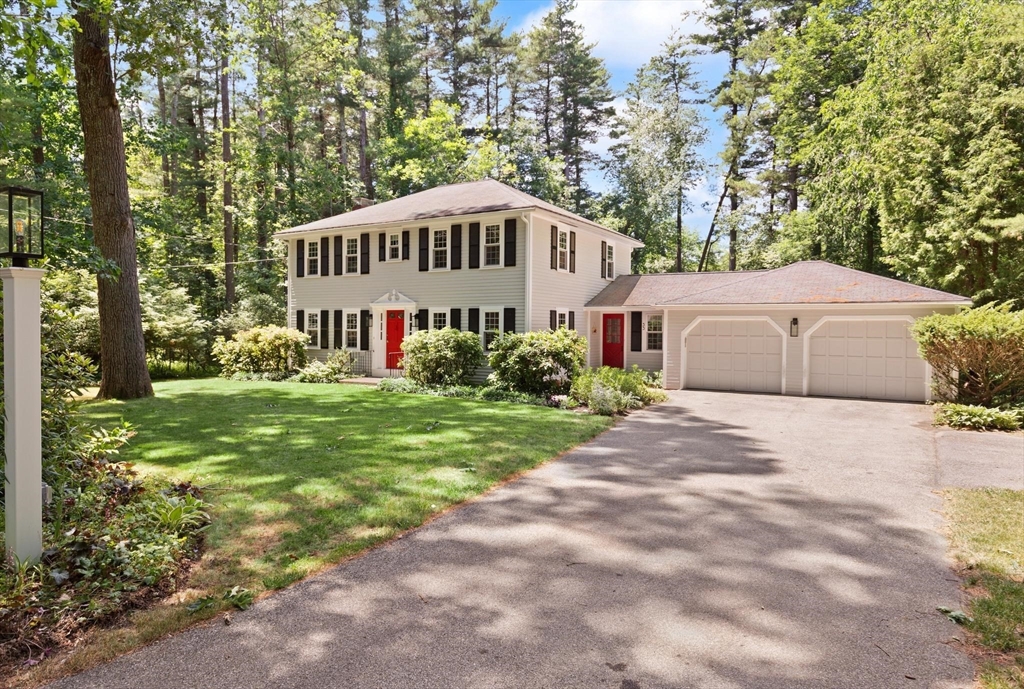 33 Mossman Rd, Sudbury, Massachusetts, 4 Bedrooms Bedrooms, 9 Rooms Rooms,2 BathroomsBathrooms,Residential,For Sale,Mossman Rd,73540399