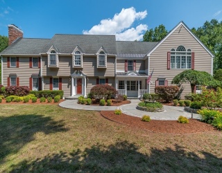 26 Mount Vernon Road, Boxford, Massachusetts, 4 Bedrooms Bedrooms, 12 Rooms Rooms,3 BathroomsBathrooms,Residential,For Sale,Mount Vernon Road,73540418