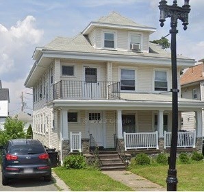 14 Beach St, Quincy, Massachusetts, 2 Bedrooms Bedrooms, 5 Rooms Rooms,1 BathroomBathrooms,Residential Lease,For Rent,Beach St,73540430