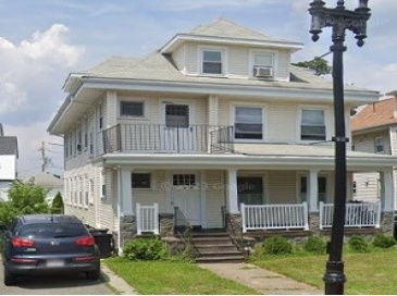 14 Beach St, Quincy, Massachusetts, 2 Bedrooms Bedrooms, 5 Rooms Rooms,1 BathroomBathrooms,Residential Lease,For Rent,Beach St,73540430