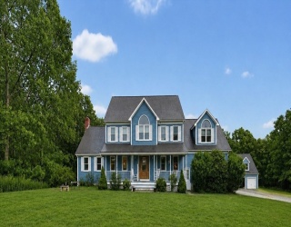 24 Rhodes St, Plainville, Massachusetts, 4 Bedrooms Bedrooms, 9 Rooms Rooms,3.5 BathroomsBathrooms,Residential,For Sale,Rhodes St,73540859