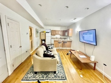 111 Salem, Boston, Massachusetts, 2 Bedrooms Bedrooms, 4 Rooms Rooms,1 BathroomBathrooms,Residential Lease,For Rent,Salem,73540651