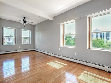 56 Peabody Street, Salem, Massachusetts, 2 Bedrooms Bedrooms, 5 Rooms Rooms,1 BathroomBathrooms,Residential,For Sale,Peabody Street,73538856 56 Peabody Street, Salem, Massachusetts, 2 Bedrooms Bedrooms, 5 Rooms Rooms,1 BathroomBathrooms,Residential,For Sale,Peabody Street,73538856