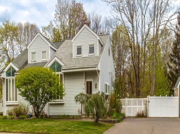 4 Lauren Dr, Rockland, Massachusetts, 3 Bedrooms Bedrooms, 6 Rooms Rooms,2 BathroomsBathrooms,Residential,For Sale,Lauren Dr,73512429 4 Lauren Dr, Rockland, Massachusetts, 3 Bedrooms Bedrooms, 6 Rooms Rooms,2 BathroomsBathrooms,Residential,For Sale,Lauren Dr,73512429