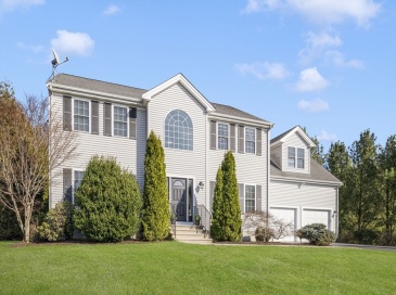 15 Willow Creek Dr, Attleboro, Massachusetts, 4 Bedrooms Bedrooms, 9 Rooms Rooms,2.5 BathroomsBathrooms,Residential,For Sale,Willow Creek Dr,73502309 15 Willow Creek Dr, Attleboro, Massachusetts, 4 Bedrooms Bedrooms, 9 Rooms Rooms,2.5 BathroomsBathrooms,Residential,For Sale,Willow Creek Dr,73502309