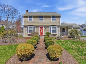 9 Doris Road, Braintree, Massachusetts, 3 Bedrooms Bedrooms, 7 Rooms Rooms,1.5 BathroomsBathrooms,Residential,For Sale,Doris Road,73508092 9 Doris Road, Braintree, Massachusetts, 3 Bedrooms Bedrooms, 7 Rooms Rooms,1.5 BathroomsBathrooms,Residential,For Sale,Doris Road,73508092