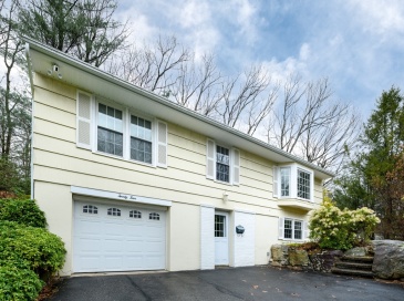 24 Centerwood Dr, Holden, Massachusetts, 3 Bedrooms Bedrooms, 8 Rooms Rooms,2 BathroomsBathrooms,Residential,For Sale,Centerwood Dr,73504241 24 Centerwood Dr, Holden, Massachusetts, 3 Bedrooms Bedrooms, 8 Rooms Rooms,2 BathroomsBathrooms,Residential,For Sale,Centerwood Dr,73504241