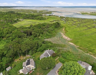 19 Shell Dr, Yarmouth, Massachusetts, 2 Bedrooms Bedrooms, 6 Rooms Rooms,1.5 BathroomsBathrooms,Residential,For Sale,Shell Dr,73540670