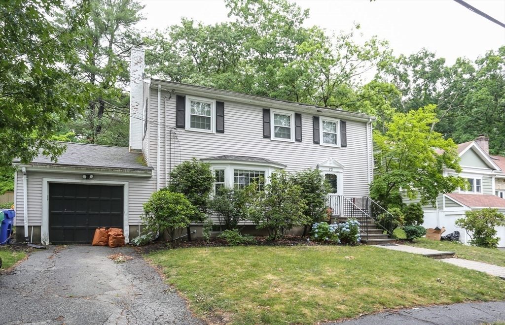 73 Audubon Dr, Newton, Massachusetts, 3 Bedrooms Bedrooms, 8 Rooms Rooms,2.5 BathroomsBathrooms,Residential Lease,For Rent,Audubon Dr,73540683