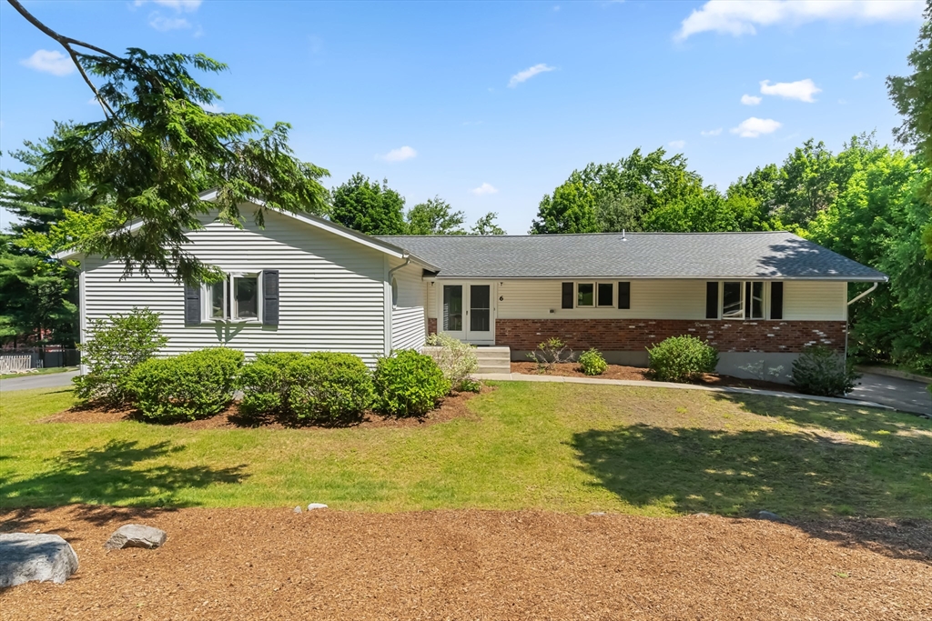 6 Bryant Ave, Shrewsbury, Massachusetts, 3 Bedrooms Bedrooms, 7 Rooms Rooms,3 BathroomsBathrooms,Residential,For Sale,Bryant Ave,73540250