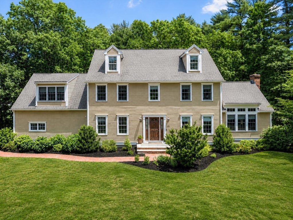 20 Lewis Farm Rd, Duxbury, Massachusetts, 4 Bedrooms Bedrooms, 9 Rooms Rooms,3 BathroomsBathrooms,Residential,For Sale,Lewis Farm Rd,73540907