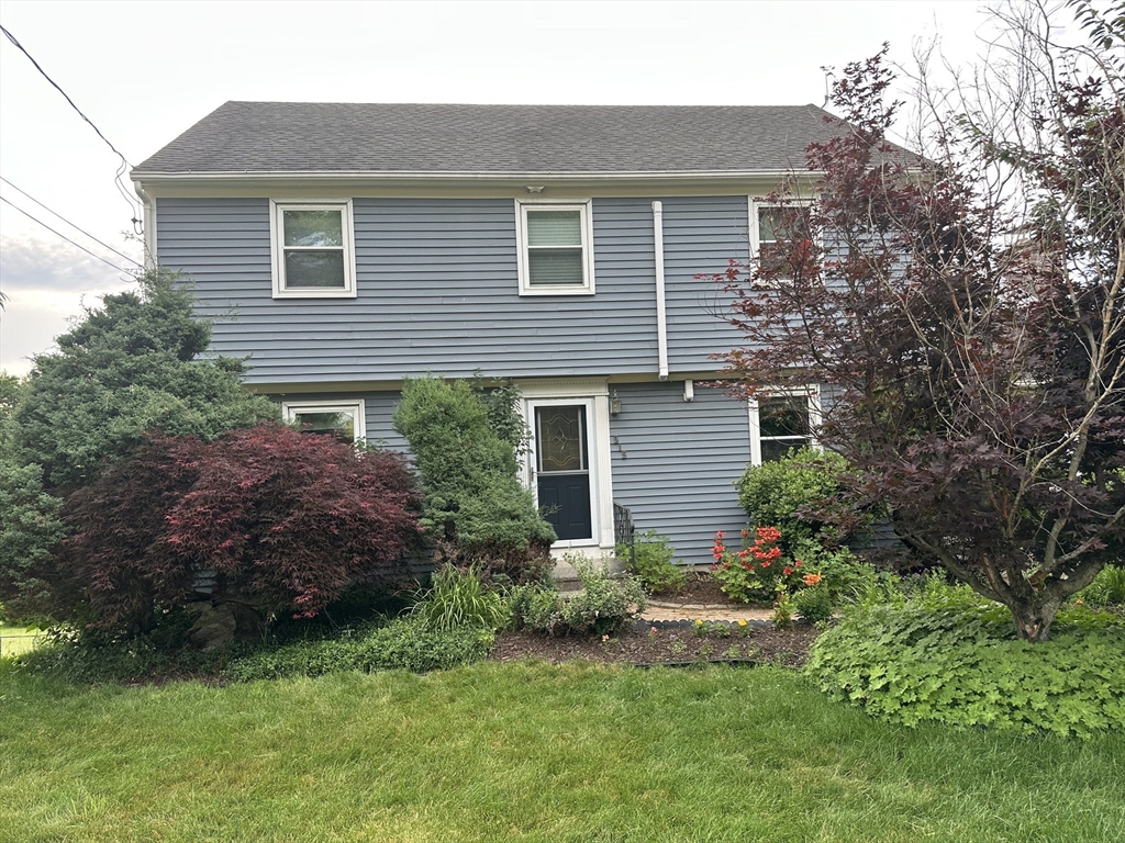 515 Prospect St., West Boylston, Massachusetts, 4 Bedrooms Bedrooms, 8 Rooms Rooms,2.5 BathroomsBathrooms,Residential,For Sale,Prospect St.,73540247
