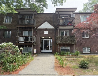 144 Thissell Ave., Dracut, Massachusetts, 2 Bedrooms Bedrooms, 6 Rooms Rooms,1 BathroomBathrooms,Residential,For Sale,Thissell Ave.,73539010