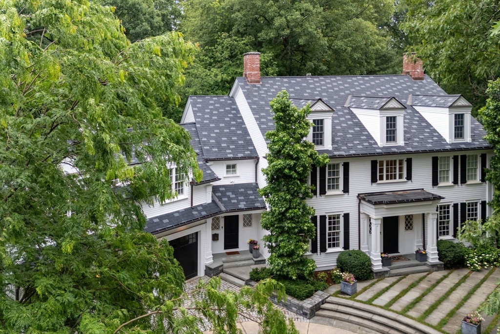 14 Bristol Road, Wellesley, Massachusetts, 5 Bedrooms Bedrooms, 14 Rooms Rooms,6 BathroomsBathrooms,Residential,For Sale,Bristol Road,73540738