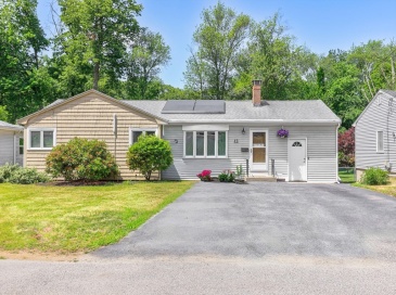 12 Lilian Rd Ext, Framingham, Massachusetts, 3 Bedrooms Bedrooms, 8 Rooms Rooms,2.5 BathroomsBathrooms,Residential,For Sale,Lilian Rd Ext,73540292 12 Lilian Rd Ext, Framingham, Massachusetts, 3 Bedrooms Bedrooms, 8 Rooms Rooms,2.5 BathroomsBathrooms,Residential,For Sale,Lilian Rd Ext,73540292