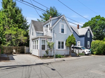 5 Morrill Place, Lynn, Massachusetts, 2 Bedrooms Bedrooms, 5 Rooms Rooms,1 BathroomBathrooms,Residential,For Sale,Morrill Place,73540468