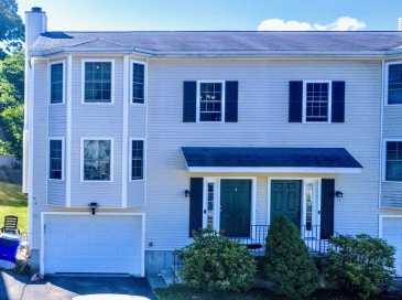 74 Sophia Dr, Worcester, Massachusetts, 3 Bedrooms Bedrooms, 6 Rooms Rooms,2.5 BathroomsBathrooms,Residential,For Sale,Sophia Dr,73540481