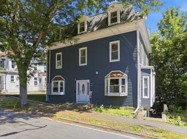 47 Newtonville Ave, Newton, Massachusetts, 2 Bedrooms Bedrooms, 5 Rooms Rooms,1 BathroomBathrooms,Residential,For Sale,Newtonville Ave,73540801
