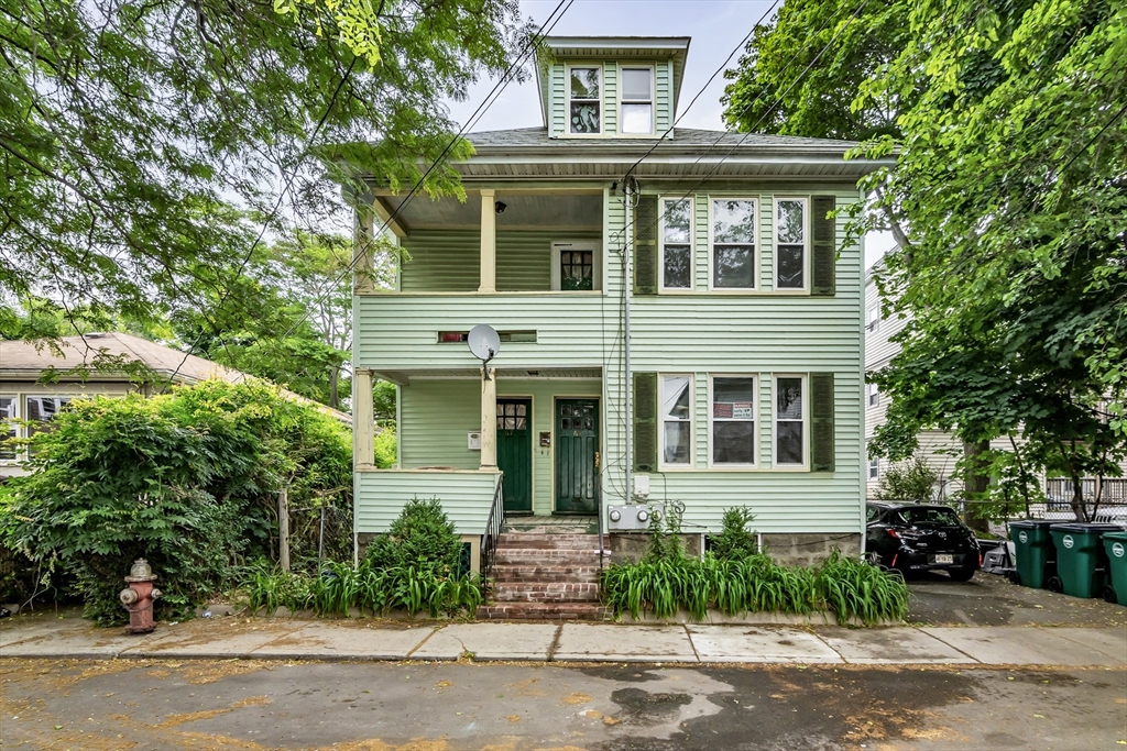 65-67 Phillips Ave, Lynn, Massachusetts, 6 Bedrooms Bedrooms, 12 Rooms Rooms,2 BathroomsBathrooms,Residential Income,For Sale,Phillips Ave,73540312
