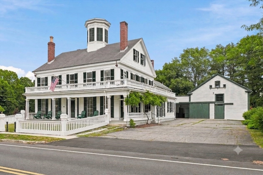 266 Main St, North Andover, Massachusetts, 5 Bedrooms Bedrooms, 13 Rooms Rooms,4 BathroomsBathrooms,Residential,For Sale,Main St,73540966
