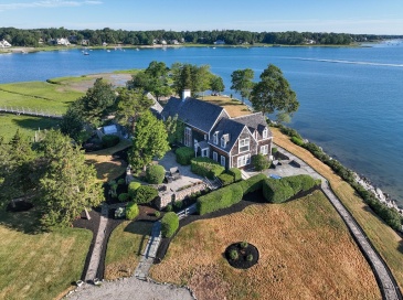 160 Marshall Street, Duxbury, Massachusetts, 5 Bedrooms Bedrooms, 14 Rooms Rooms,4 BathroomsBathrooms,Residential,For Sale,Marshall Street,73540605