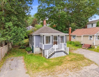 26 Hillside Ave, Halifax, Massachusetts, 2 Bedrooms Bedrooms, 4 Rooms Rooms,1 BathroomBathrooms,Residential,For Sale,Hillside Ave,73540821
