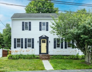 96 Ash Street, Danvers, Massachusetts, 4 Bedrooms Bedrooms, 7 Rooms Rooms,2.5 BathroomsBathrooms,Residential,For Sale,Ash Street,73540825