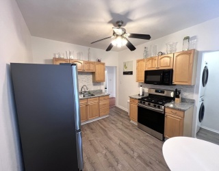 199 Brunswick, Boston, Massachusetts, 3 Bedrooms Bedrooms, 6 Rooms Rooms,1 BathroomBathrooms,Residential Lease,For Rent,Brunswick,73540638