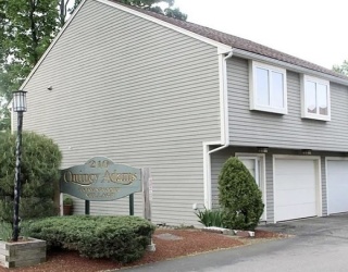 210 Centre St, Quincy, Massachusetts, 2 Bedrooms Bedrooms, 5 Rooms Rooms,1.5 BathroomsBathrooms,Residential,For Sale,Centre St,73541065