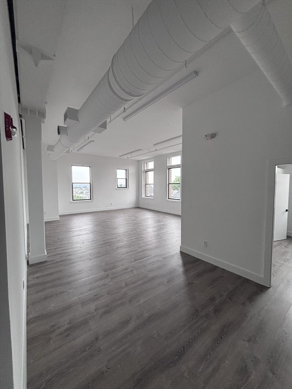 423 W Broadway, Boston, Massachusetts, ,Commercial Lease,For Rent,W Broadway,73541134
