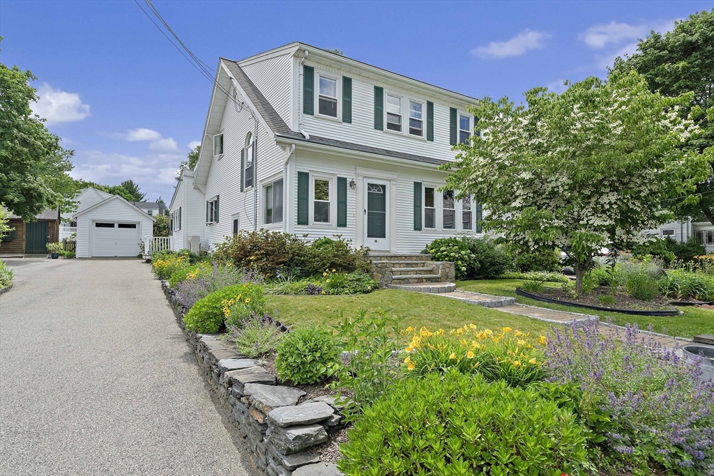 10 Waldron Road, Braintree, Massachusetts, 3 Bedrooms Bedrooms, 8 Rooms Rooms,2 BathroomsBathrooms,Residential,For Sale,Waldron Road,73541025
