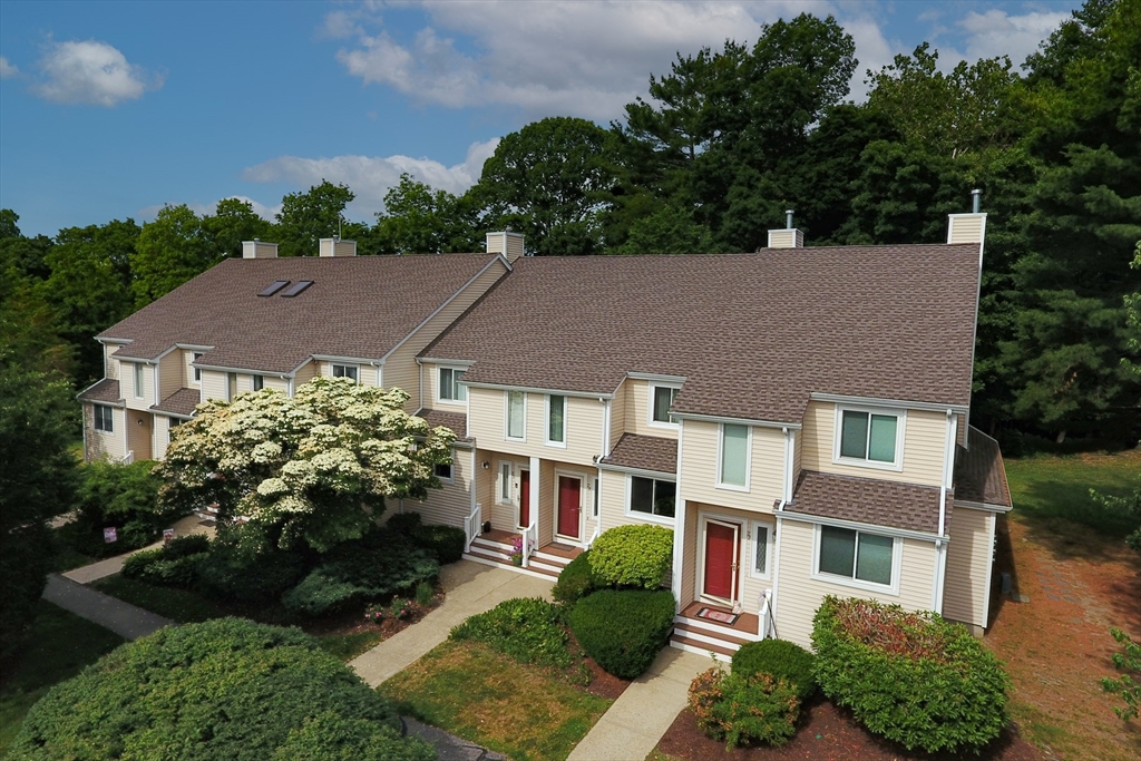 28 Gaslight Ln, Easton, Massachusetts, 2 Bedrooms Bedrooms, 6 Rooms Rooms,1.5 BathroomsBathrooms,Residential,For Sale,Gaslight Ln,73540576