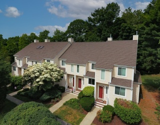 28 Gaslight Ln, Easton, Massachusetts, 2 Bedrooms Bedrooms, 6 Rooms Rooms,1.5 BathroomsBathrooms,Residential,For Sale,Gaslight Ln,73540576