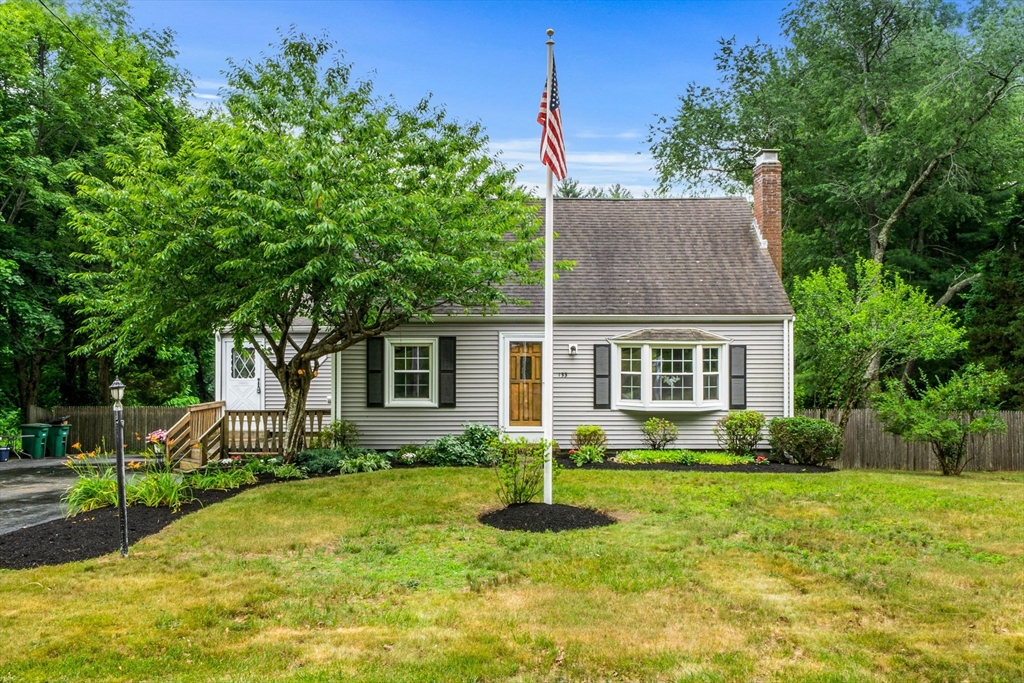 133 Mountain Ave, Pembroke, Massachusetts, 4 Bedrooms Bedrooms, 8 Rooms Rooms,1.5 BathroomsBathrooms,Residential,For Sale,Mountain Ave,73540911