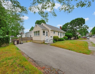 67 Branch Rd, Weymouth, Massachusetts, 3 Bedrooms Bedrooms, 5 Rooms Rooms,1 BathroomBathrooms,Residential,For Sale,Branch Rd,73541331