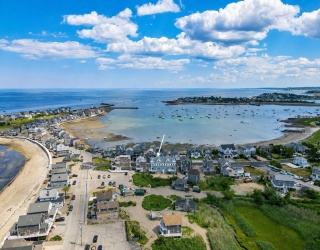 153 Jericho Rd, Scituate, Massachusetts, 2 Bedrooms Bedrooms, 5 Rooms Rooms,2.5 BathroomsBathrooms,Residential,For Sale,Jericho Rd,73541375
